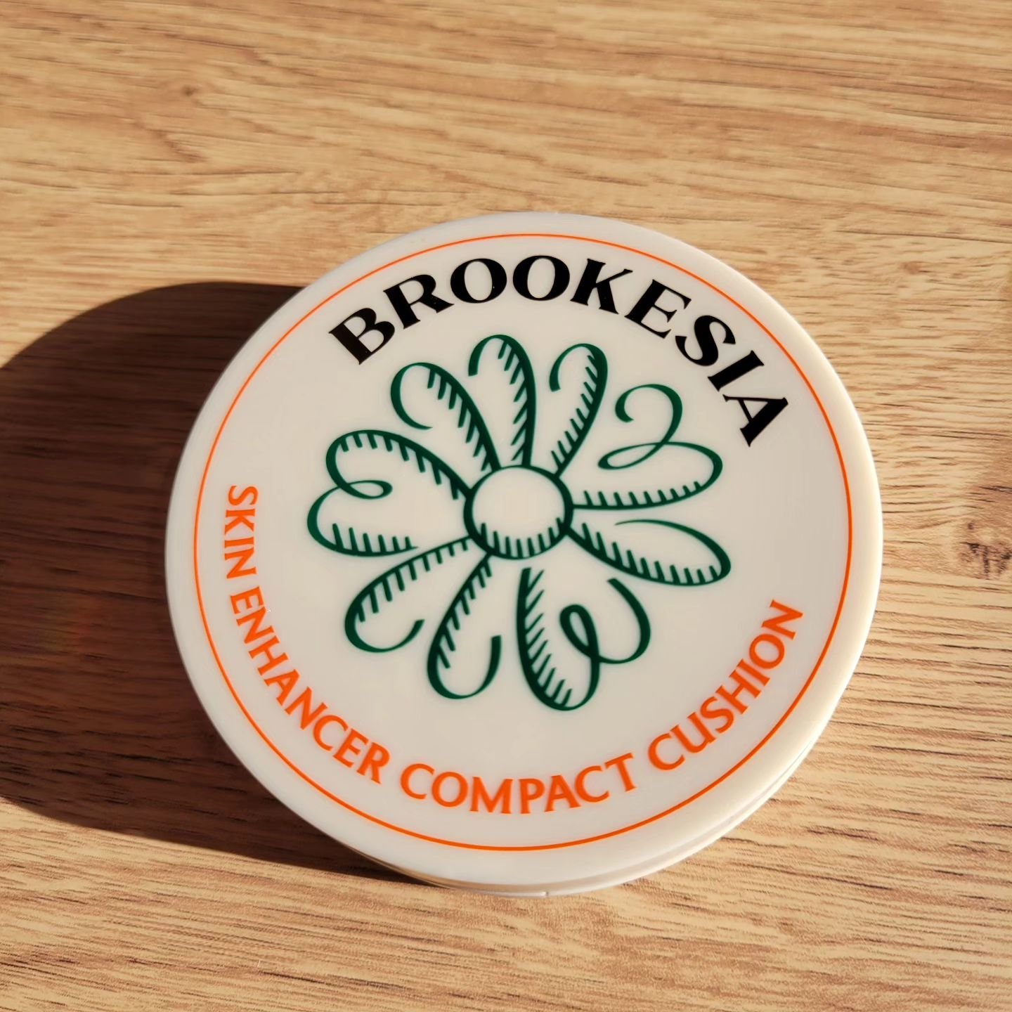 スキンエンハンサー コンパクトクッション（グロー)/BROOKESIA/クッションファンデーションを使ったクチコミ（2枚目）