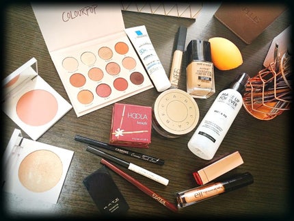 プレストパウダーハイライター/ColourPop/パウダーハイライトを使ったクチコミ(1枚目)