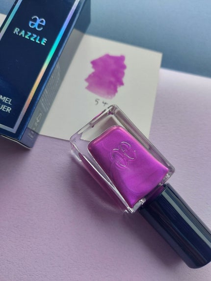 エレガンス ラズル エナメルラッカー/エレガンス ラズル /マニキュアを使ったクチコミ(2枚目)