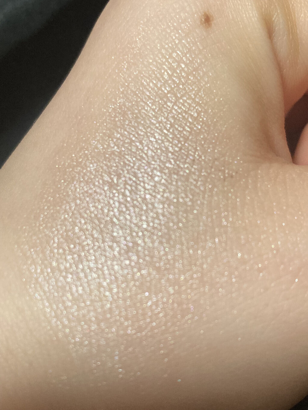 パールグロウハイライト/CEZANNE/パウダーハイライトを使ったクチコミ（2枚目）