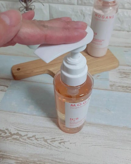 ノンシリコン アミノ酸 シャンプー/コンディショナー 衣薫(ころもかおる)/MOGANS/市販シャンプーを使ったクチコミ(4枚目)