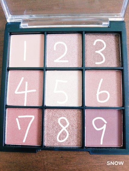 UR GLAMãBLOOMING EYE COLOR PALETTE/U R GLAM/ã¢ã€ã·ã£ããŠãã¬ããã䜿ã£ãã¯ãã³ãïŒ2æç®ïŒ