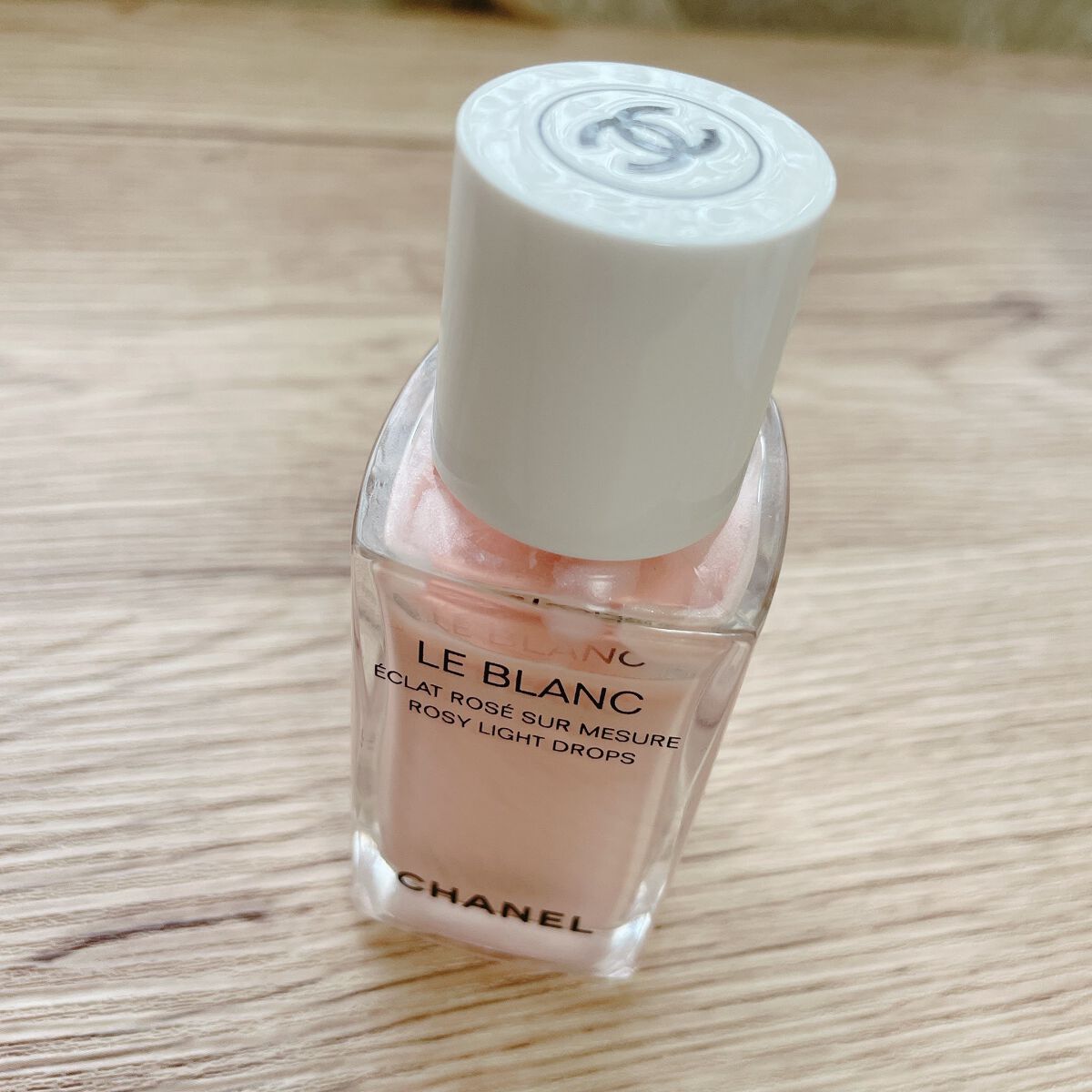 ル ブラン ロージー ドロップス/CHANEL/リキッドハイライトを使ったクチコミ（1枚目）