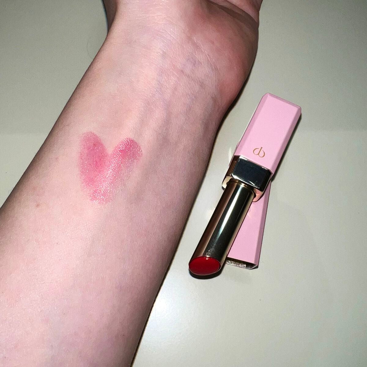 マニフィカトゥールレーブルn/クレ・ド・ポー ボーテ/リップバームを使ったクチコミ(3枚目)