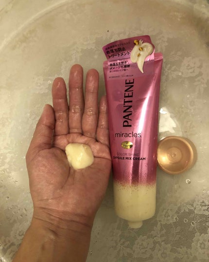 ミラクルズ カラーシャイン カプセルミックスクリーム/パンテーン/洗い流すヘアトリートメントを使ったクチコミ(2枚目)