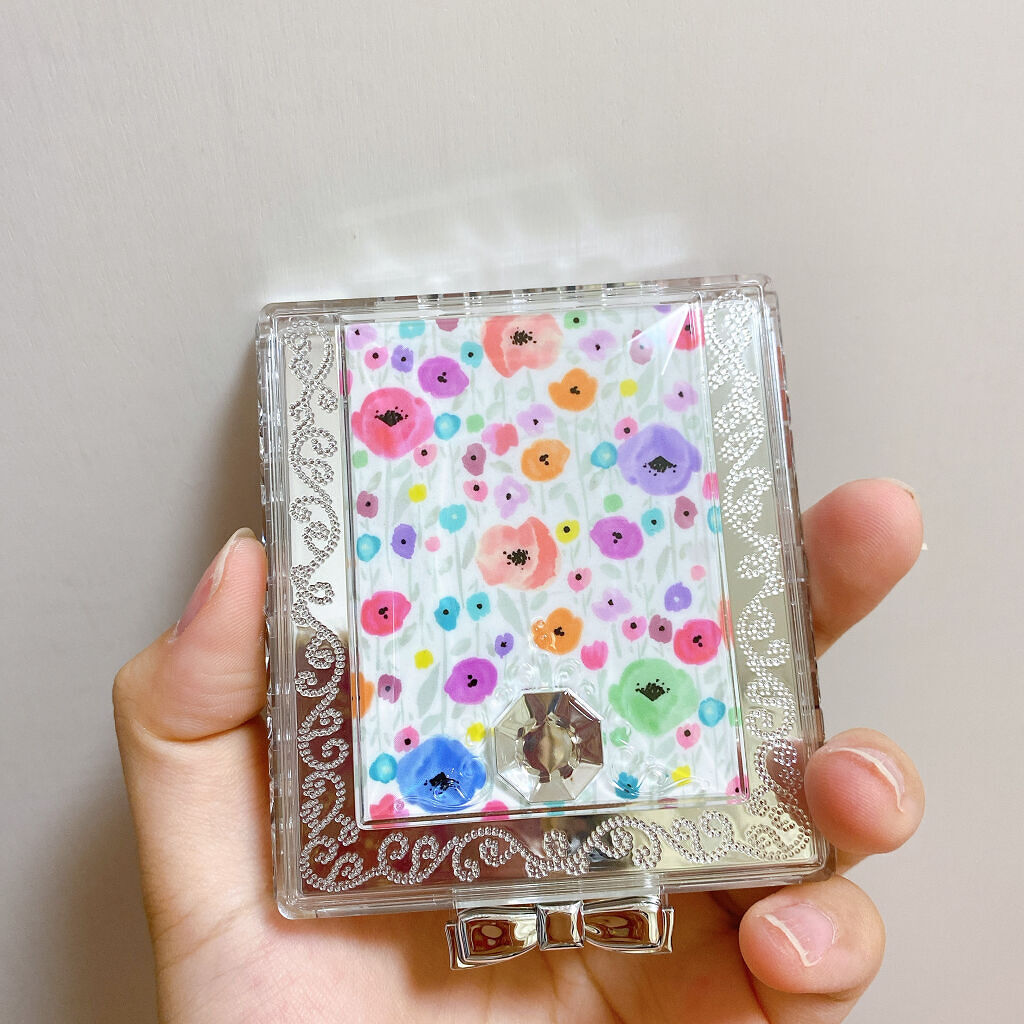 リボンクチュール アイズ 20 happiness garden★限定色/JILL STUART/アイシャドウパレットを使ったクチコミ（3枚目）