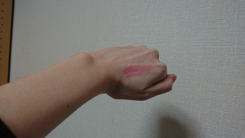 ユイルカレス/ロレアル パリ/リップグロスを使ったクチコミ(2枚目)