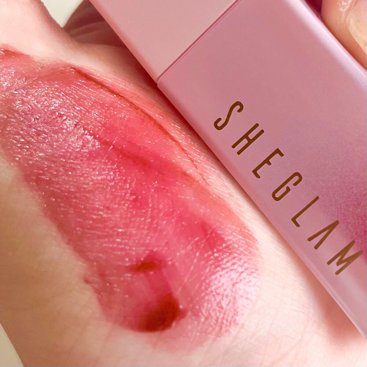 テイク ア ヒント リップティント/SHEGLAM/リップティントを使ったクチコミ(4枚目)