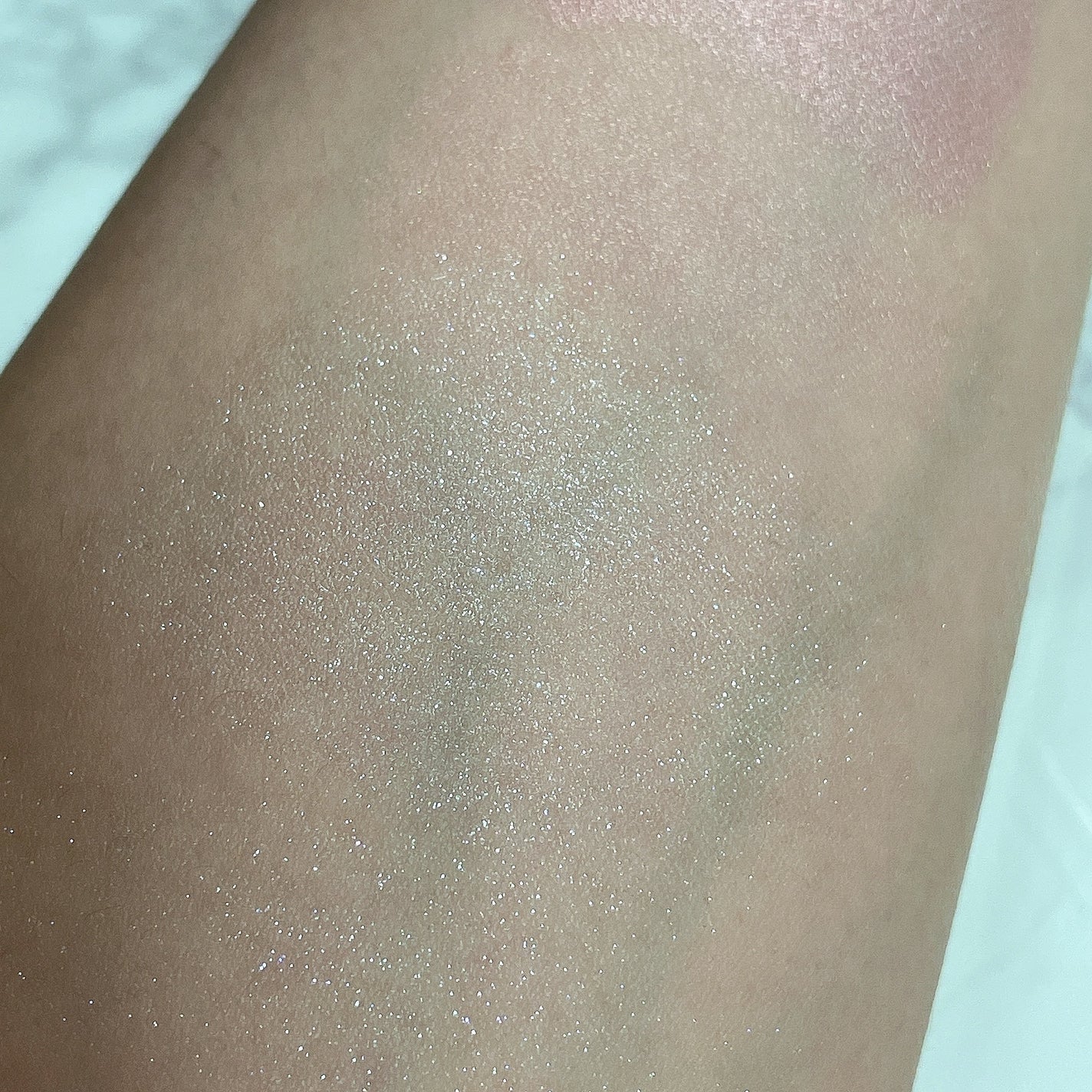 ディオールスキン フォーエヴァー グロウ マキシマイザー/Dior/ハイライトを使ったクチコミ(6枚目)