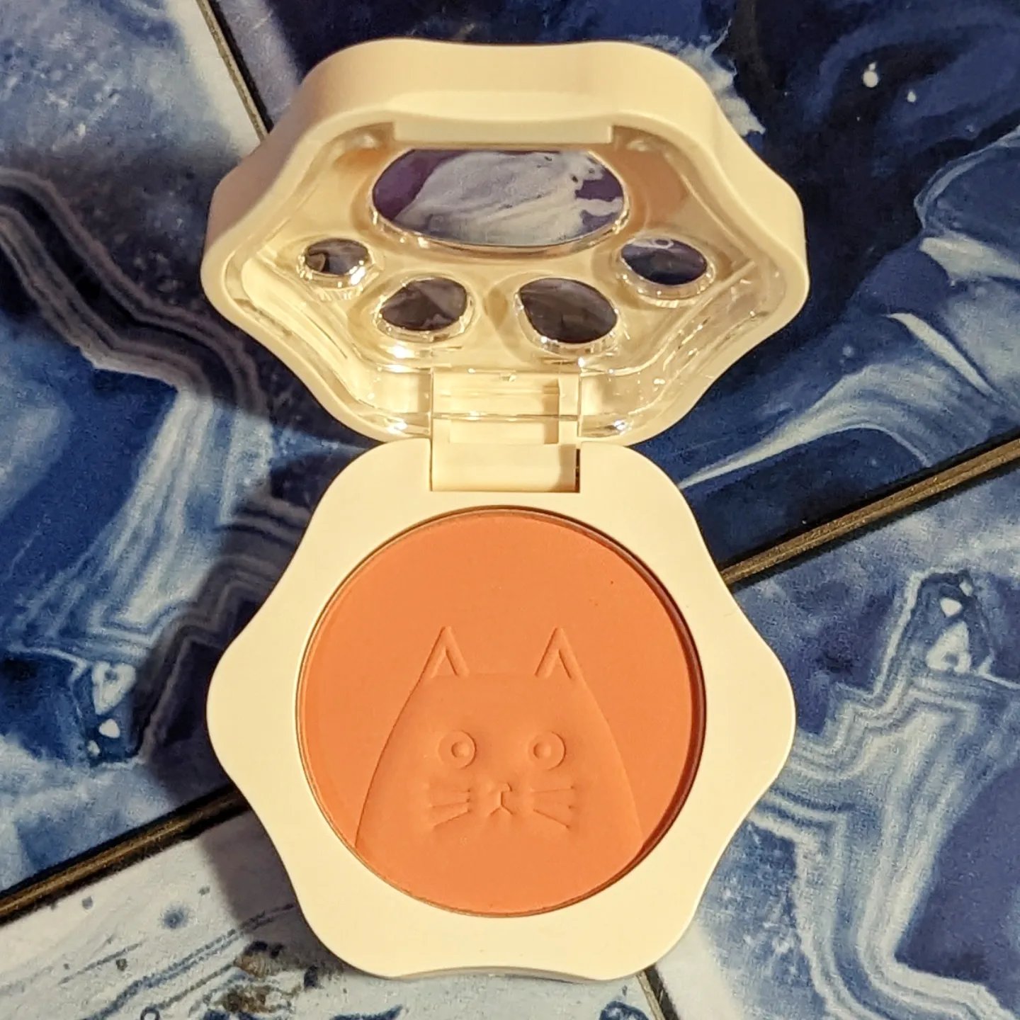 肉球チーク/CHIOTURE/パウダーチークを使ったクチコミ（1枚目）