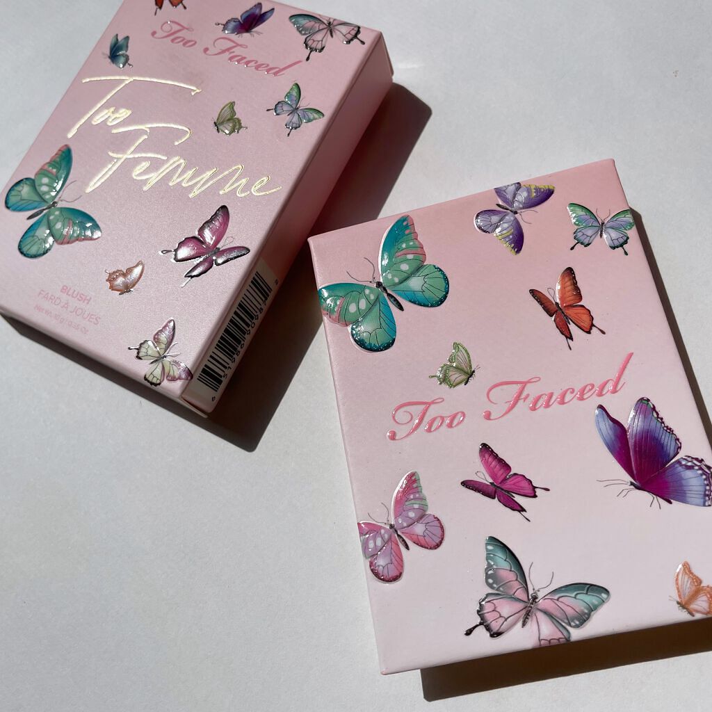 トゥー フェム ブラッシュ/Too Faced/パウダーチークを使ったクチコミ（3枚目）