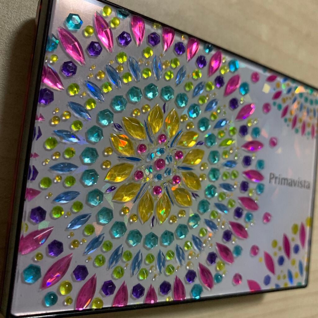 チン on LIPS 「#お気に入り#プリマヴィスタ#限定品#おしゃれ#パウダーファン..」(4枚目)