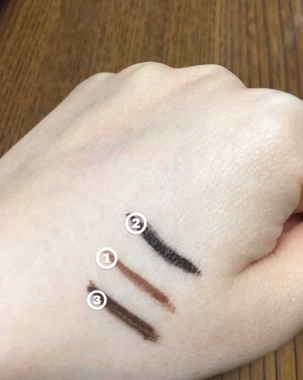 モテライナー リキッド/UZU BY FLOWFUSHI/リキッドアイライナーを使ったクチコミ(2枚目)