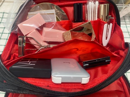 ライトリフレクティングセッティングパウダー プレスト N/NARS/プレストパウダーを使ったクチコミ(3枚目)