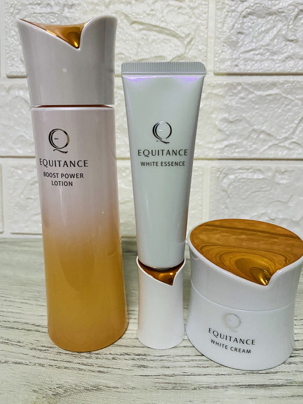 ホワイトエッセンスT/エクイタンス/美容液を使ったクチコミ（1枚目）