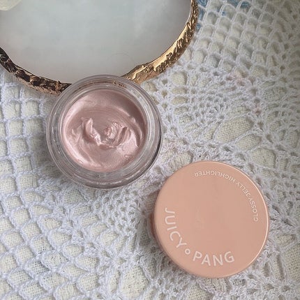 ジューシーパン グロッシージェリーハイライター 2 ピンクシェル/A’pieu/クリームハイライトを使ったクチコミ(3枚目)