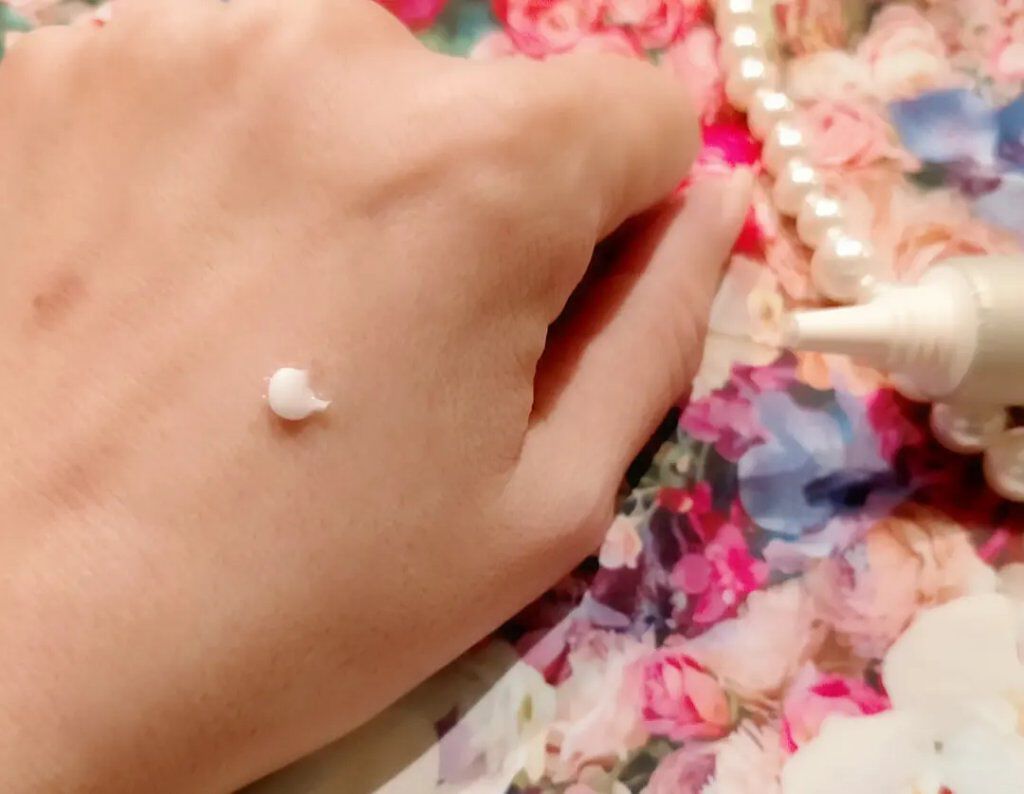 Wエフェクト アイクリーム /RF28/アイケア・アイクリームを使ったクチコミ（2枚目）