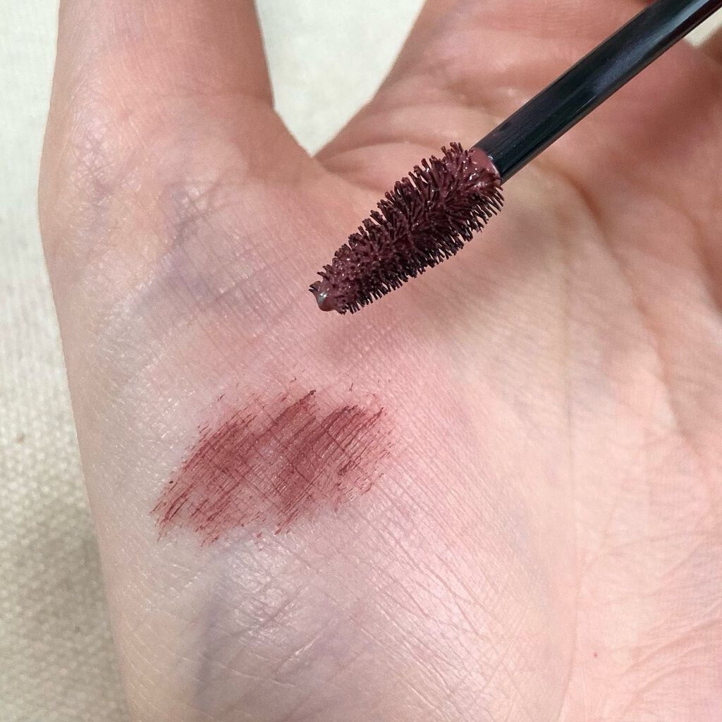 セルヴォーク インディケイトアイブロウマスカラ C 〈C〉 03/Celvoke/眉マスカラを使ったクチコミ（2枚目）