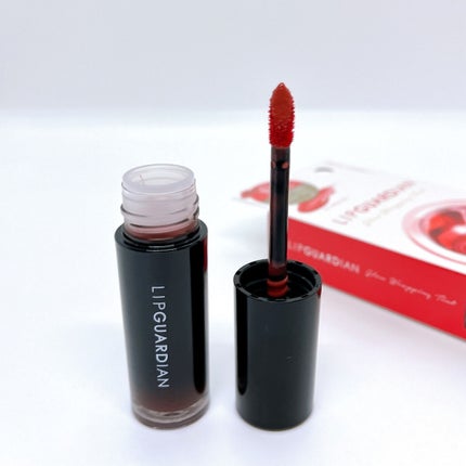 LIPGUARDIAN