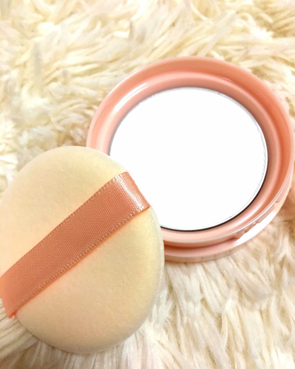 アクメディカ 薬用 フェイスパウダー クリア/ナリスアップ/パウダーファンデーションを使ったクチコミ(3枚目)