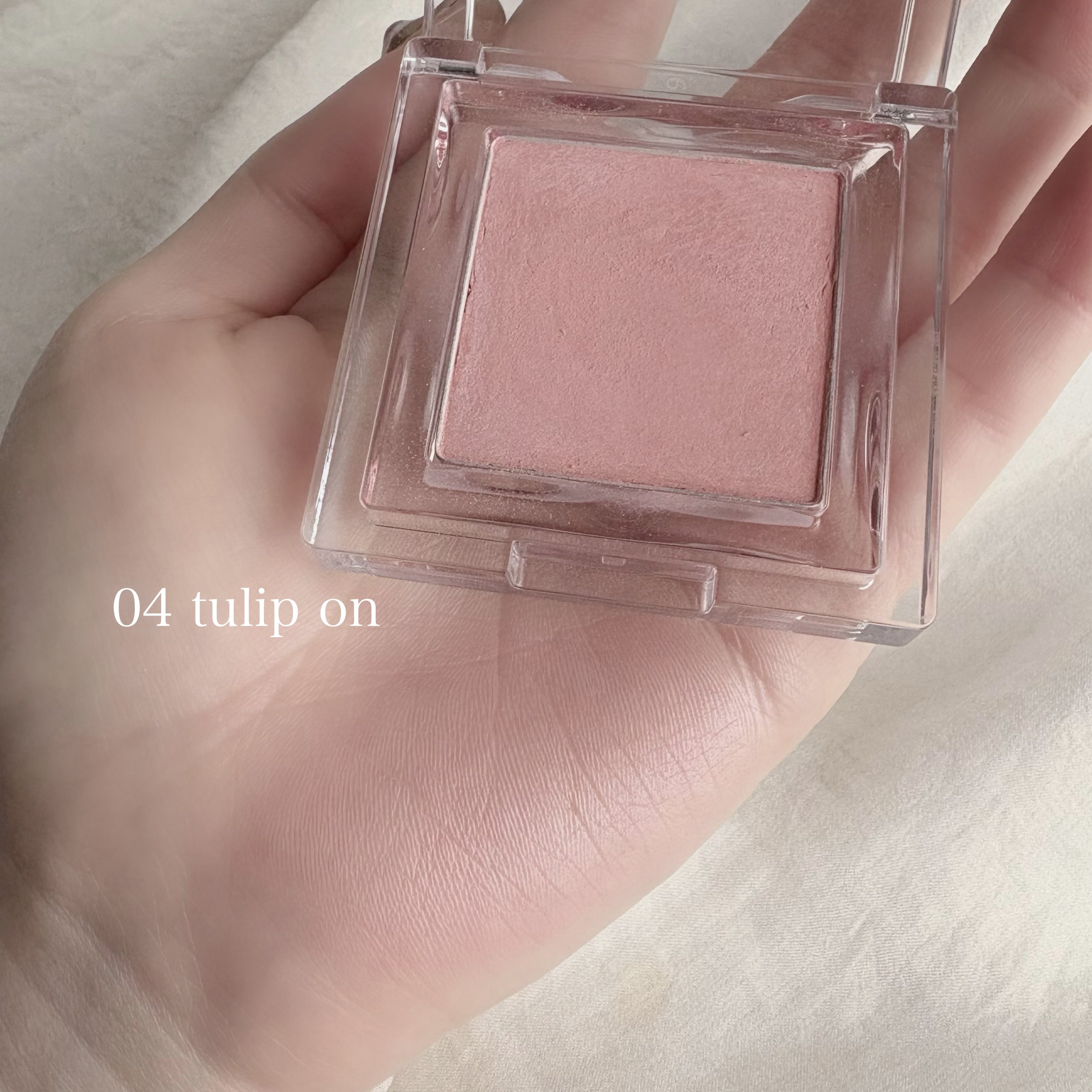 ベイクドブラッシュ #04 Tulip On/Glint/パウダーチークを使ったクチコミ（2枚目）