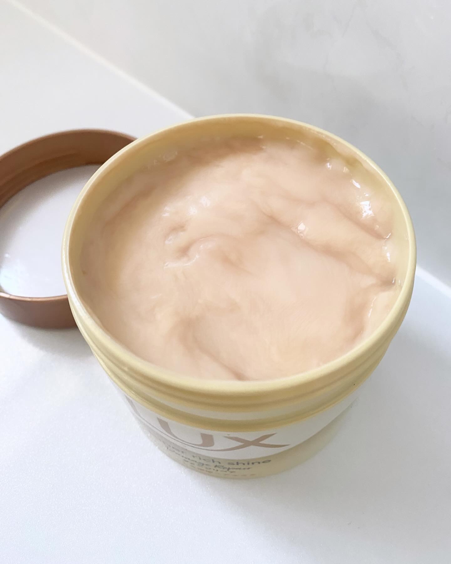 スーパーリッチシャイン ダメージリペア とろとろ補修ヘアマスク/LUX/ヘアマスク・ヘアパックを使ったクチコミ（2枚目）