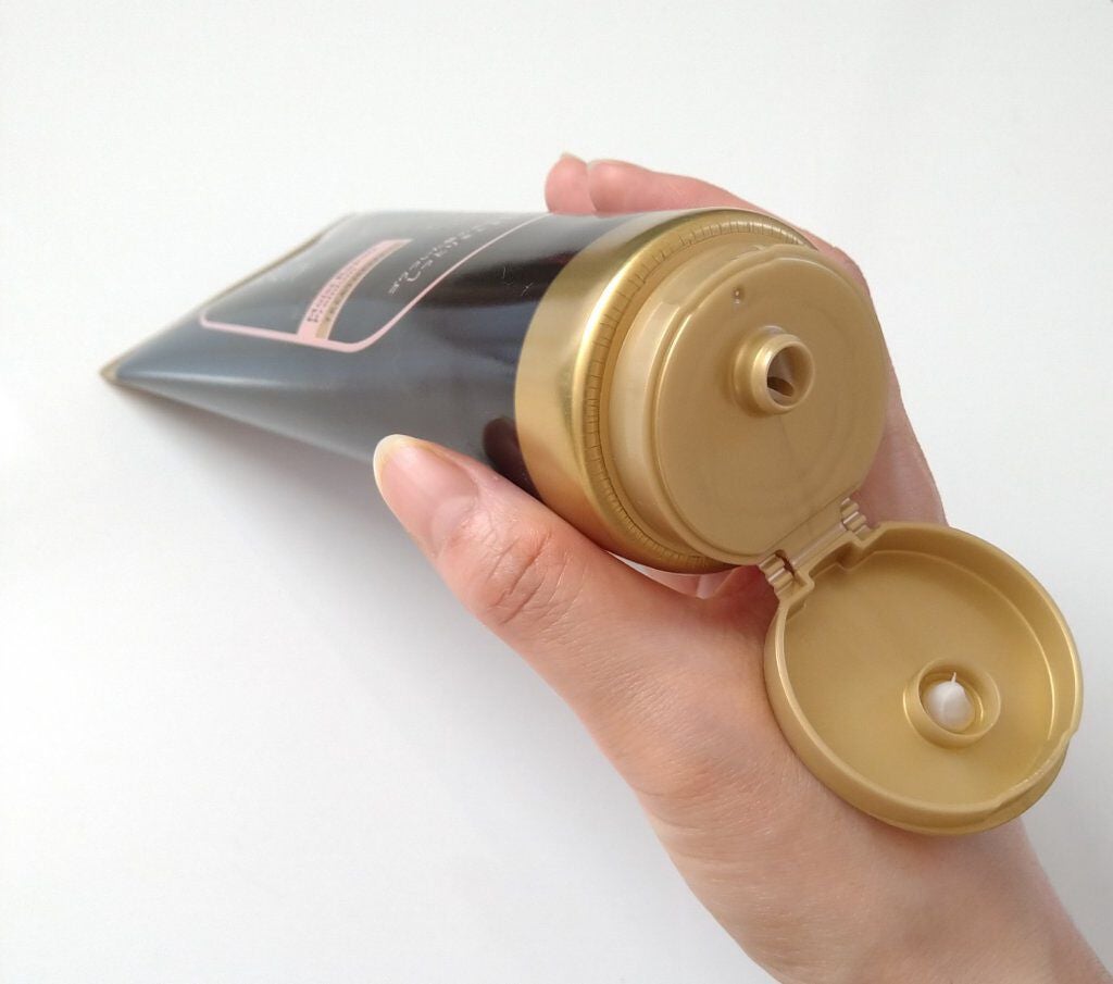 THE BEAUTY 髪のキメ美容プレミアムトリートメント<モイストリペアプレミアム>/エッセンシャル/洗い流すヘアトリートメントを使ったクチコミ(2枚目)