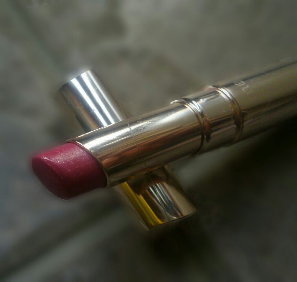 シャイニーエッセンスリップA/media/口紅を使ったクチコミ（2枚目）