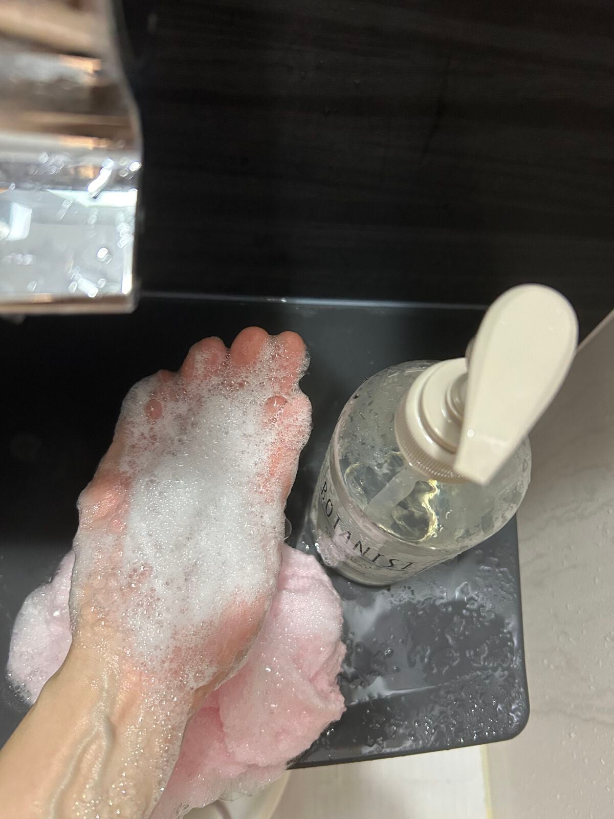 ボタニカルボディーソープ(ディープモイスト)/BOTANIST/ボディソープを使ったクチコミ(3枚目)