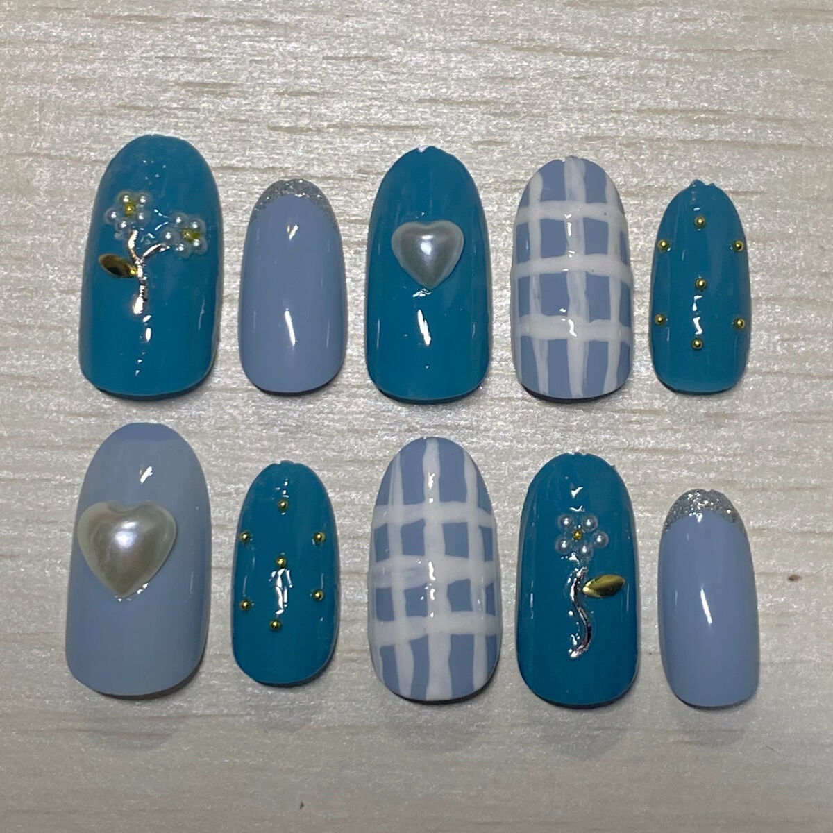 ネイルシール/セリア/ネイルシールを使ったクチコミ(2枚目)