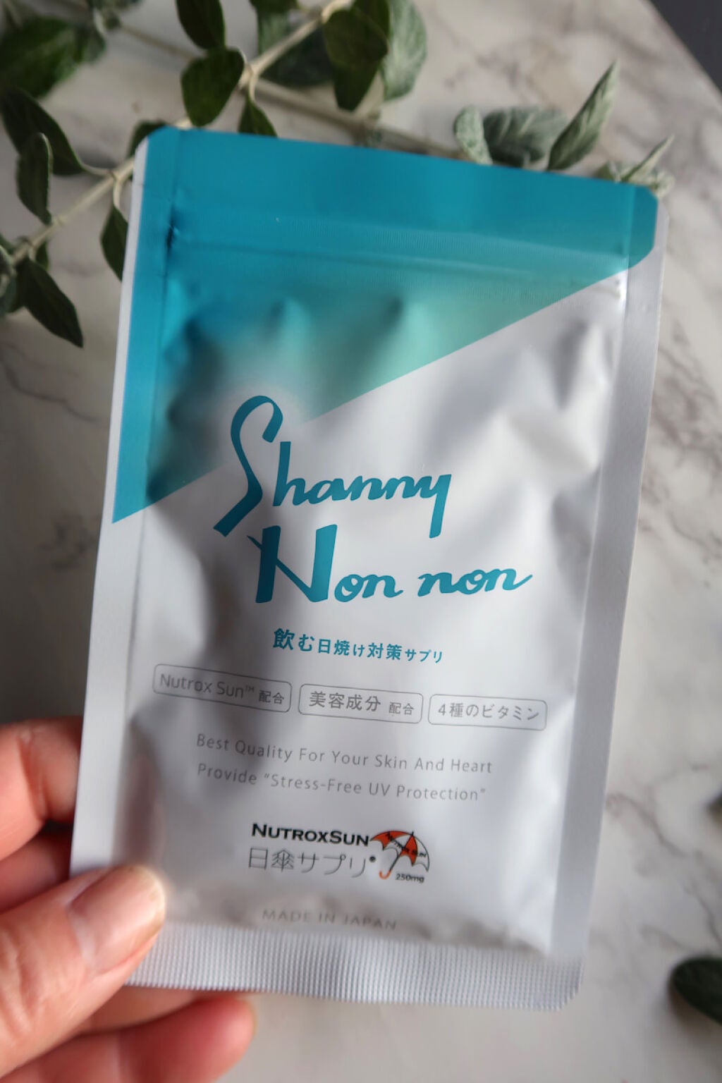 ミスクレオ on LIPS 「この年齢になると光老化を引き起こす紫外線は1分たりとも浴びたく..」(2枚目)