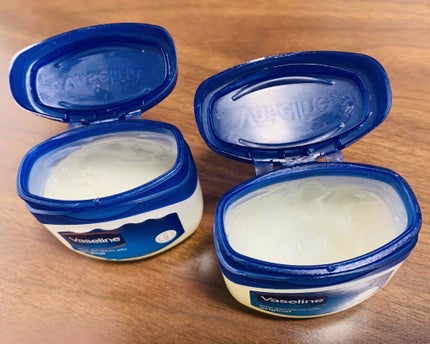 オリジナル ピュアスキンジェリー/ヴァセリン/ボディクリームを使ったクチコミ(2枚目)