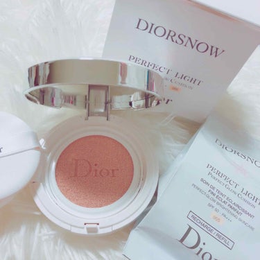 Dior ディオール  スノー パーフェクト ライト クッション SPF 50-PA+++のクチコミ「大好きなベースメイク購入品♡
3色の比較写真乗せてます♡

Dior：スノー パーフェクト ラ.....」（1枚目）