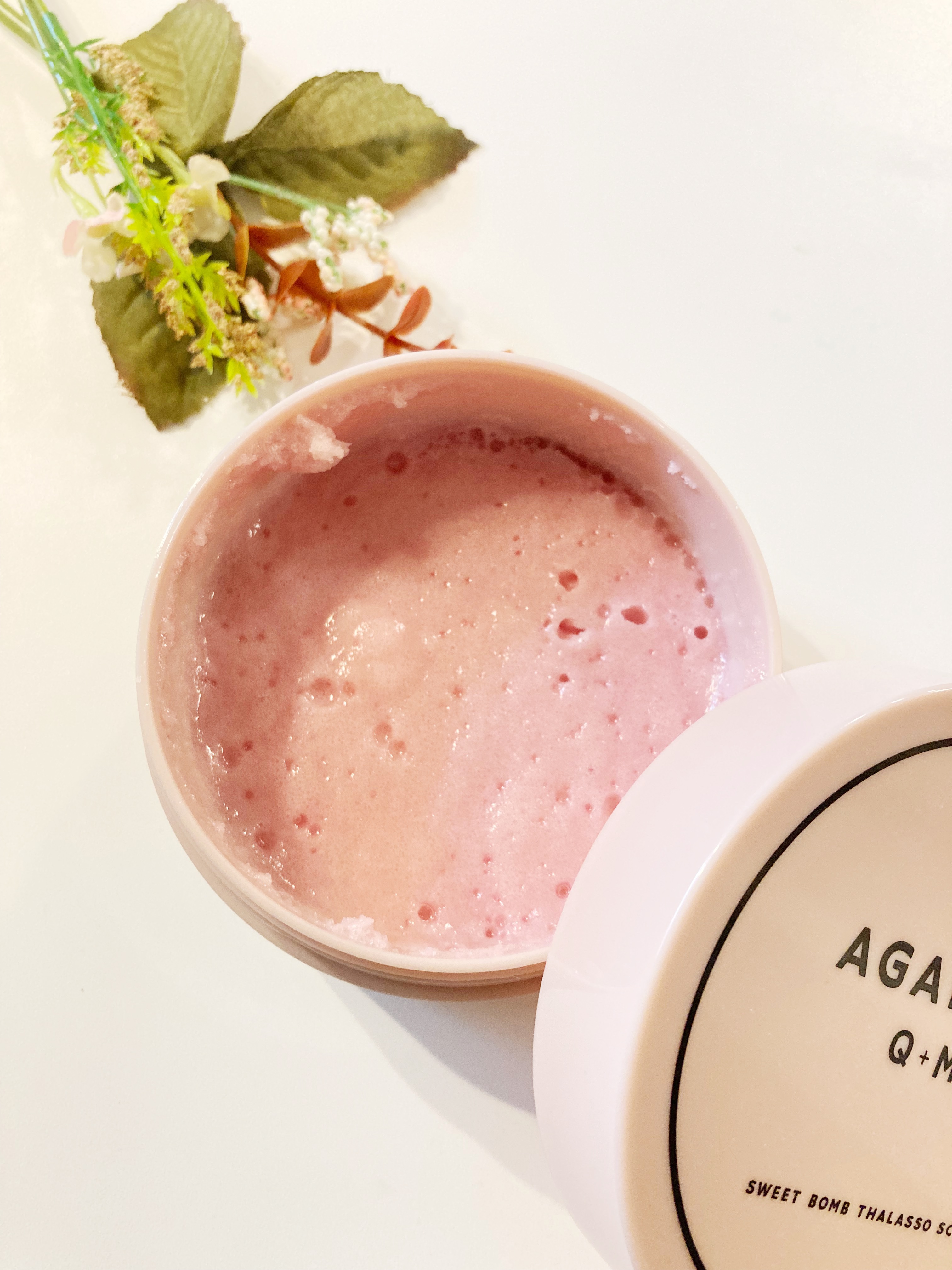 Q+Me スウィート ボム タラソ スクラブ/AGARISM/バストケア・ヒップケアを使ったクチコミ（2枚目）