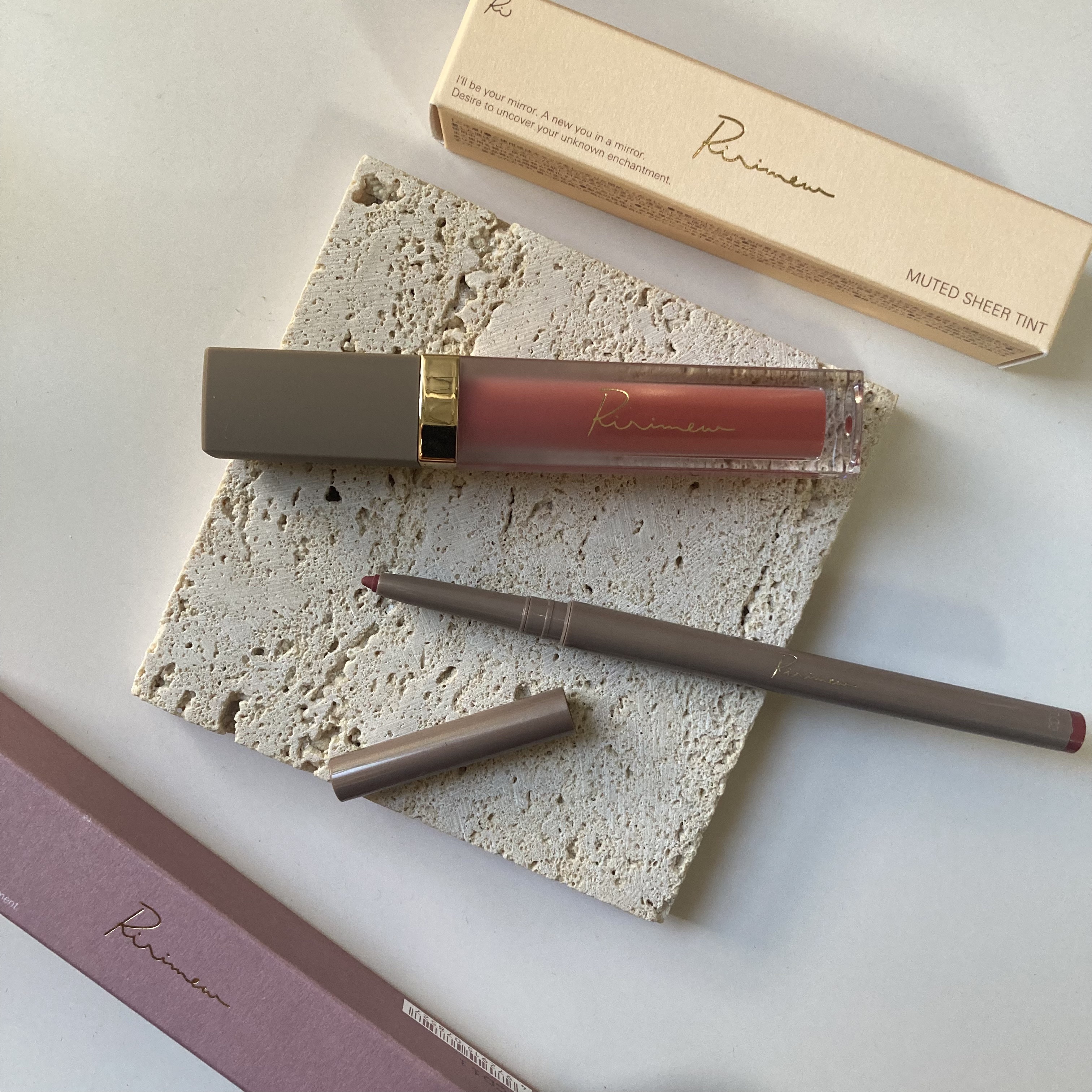 ミューテッドシアーティント/Ririmew/リップティントを使ったクチコミ（1枚目）