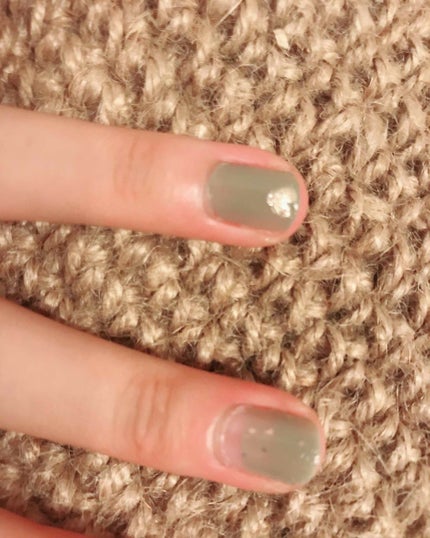 カラフルネイルズ/キャンメイク/マニキュアを使ったクチコミ(2枚目)