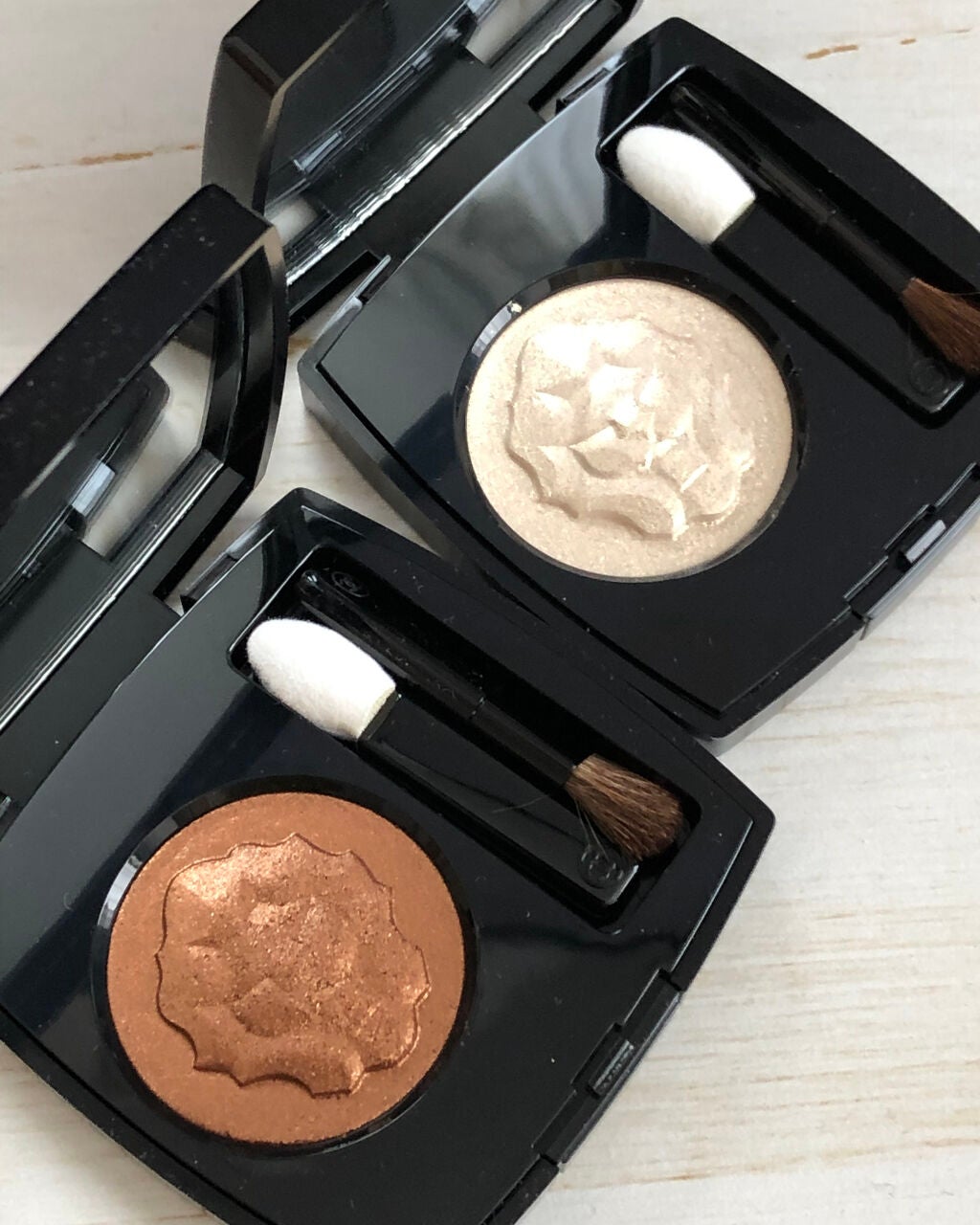 オンブル プルミエール プードゥル/CHANEL/単色アイシャドウを使ったクチコミ(3枚目)