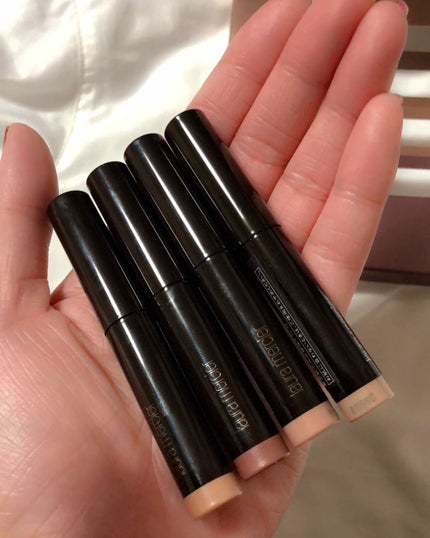 キャビアスティック アイカラー 19 Au Naturel(ミニ)/ローラ メルシエ/スティックアイシャドウを使ったクチコミ(3枚目)