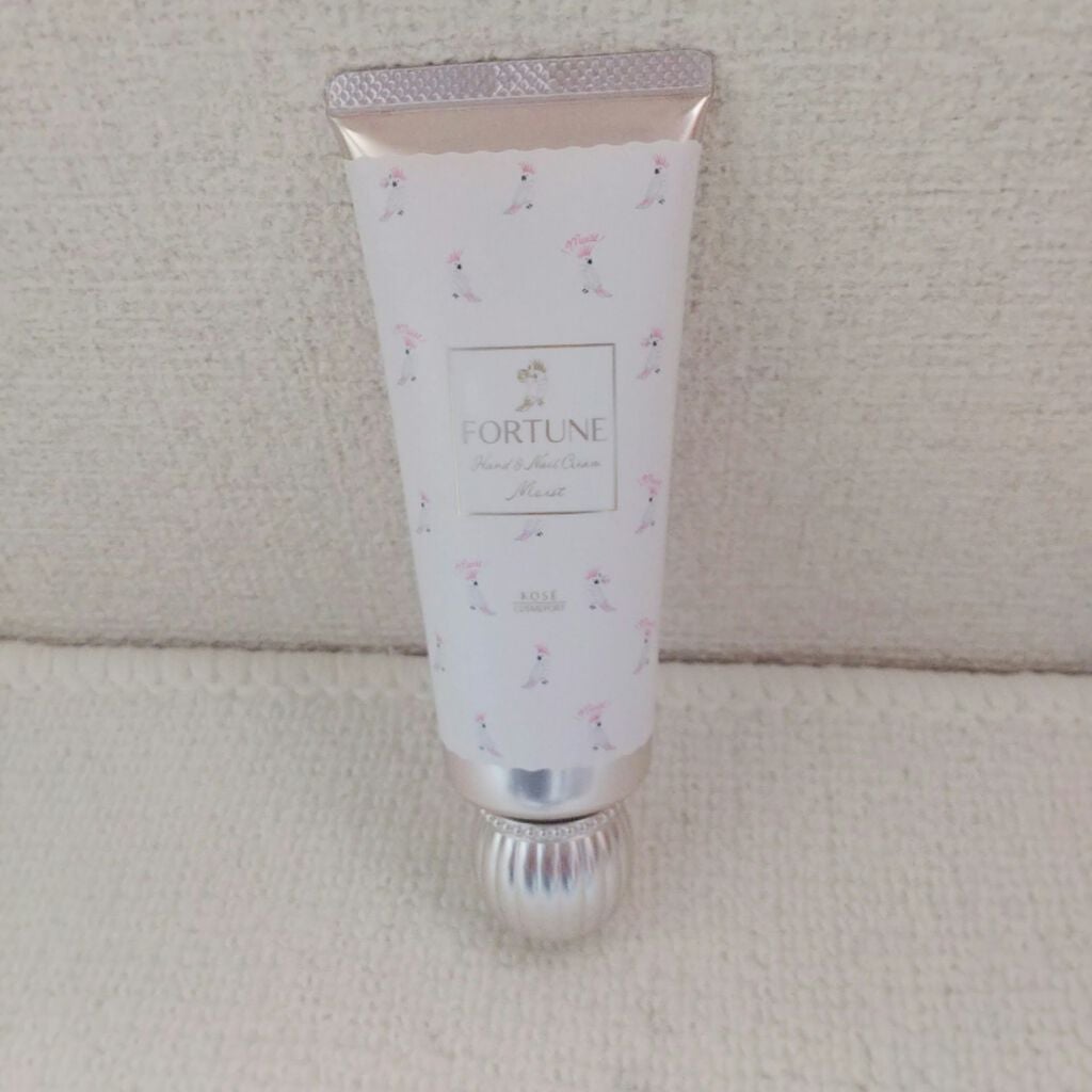 伊菜夏(いなか) ※ 体調不良でお休み中 on LIPS 「こんにちわ😊本日は#ハンドクリームで初#フォーチュン😹しっとり..」(1枚目)