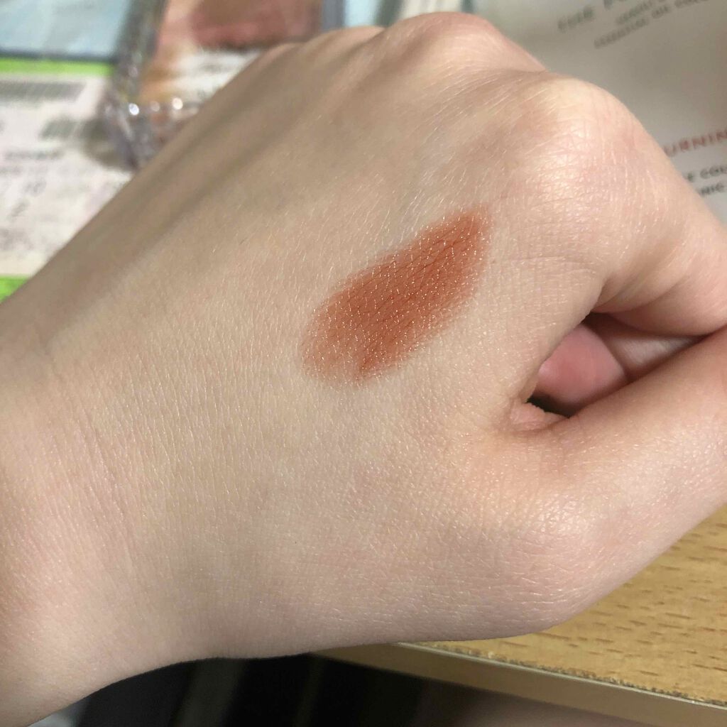 オーガニック認証 精油カラーリップスティック/THE PUBLIC ORGANIC/口紅を使ったクチコミ（2枚目）