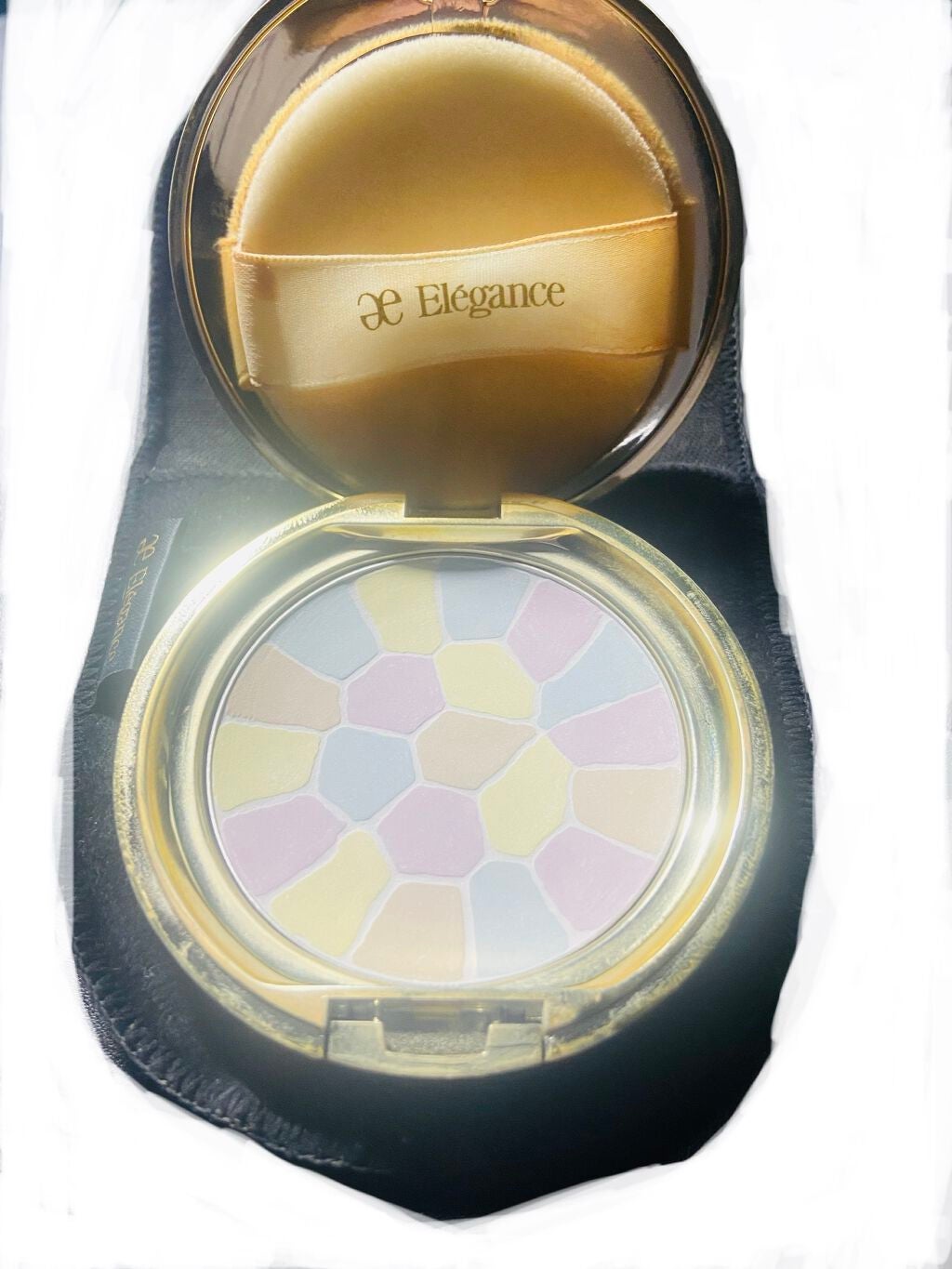 ラ プードル オートニュアンス/Elégance/プレストパウダーを使ったクチコミ(3枚目)