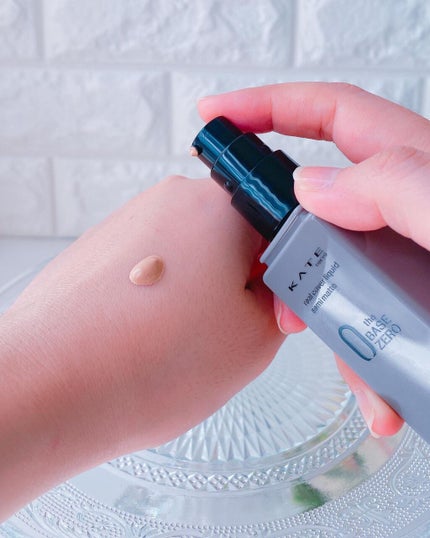 リアルカバーリキッド(セミマット)/KATE/リキッドファンデーションを使ったクチコミ(2枚目)