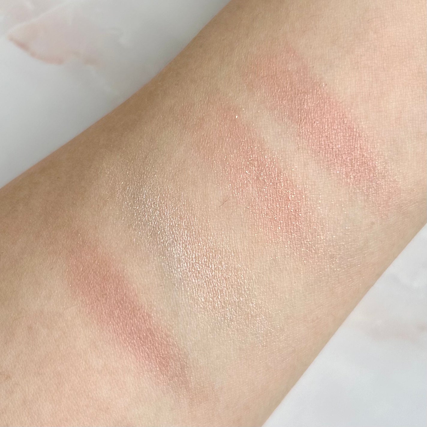 リアルクローズシャドウ/excel/アイシャドウパレットを使ったクチコミ(2枚目)