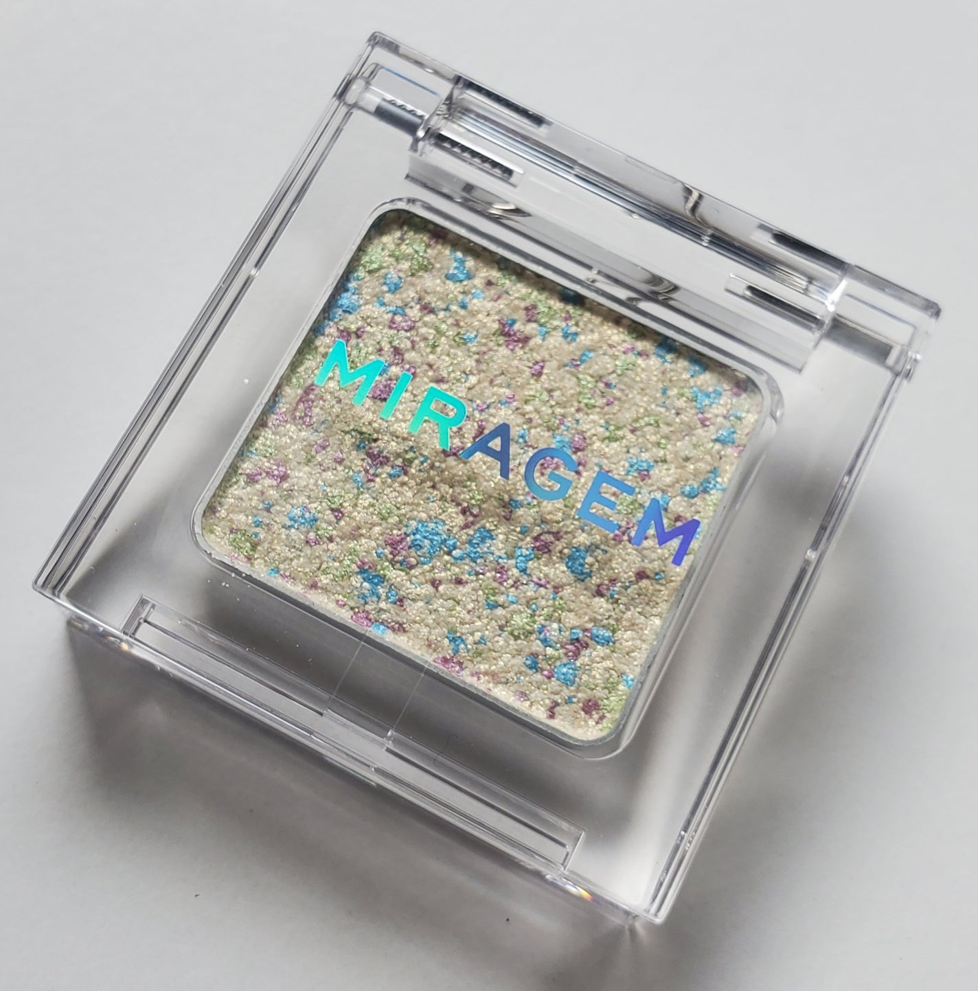 グリッタースプリンクルアイズ/MIRAGEM/グリッターを使ったクチコミ(1枚目)