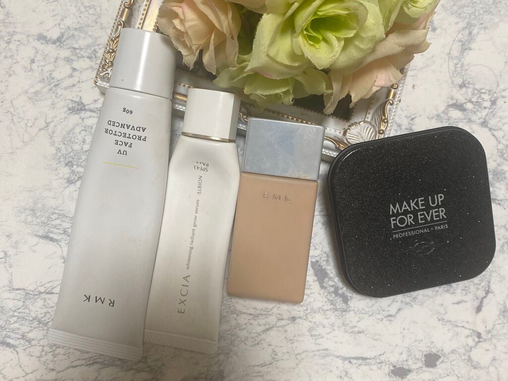 UVリクイドファンデーション/RMK/リキッドファンデーションを使ったクチコミ(1枚目)