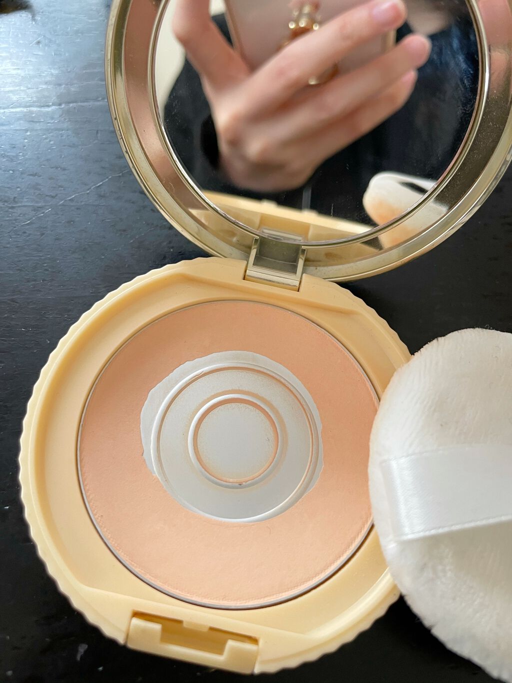 【旧品】マシュマロフィニッシュパウダー/キャンメイク/プレストパウダーを使ったクチコミ(2枚目)