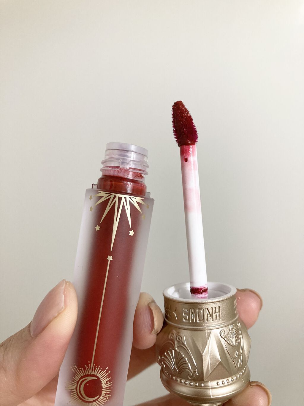 ユニコーンシリーズ マジックワンドルージュ 木苺/FlowerKnows/口紅を使ったクチコミ（3枚目）