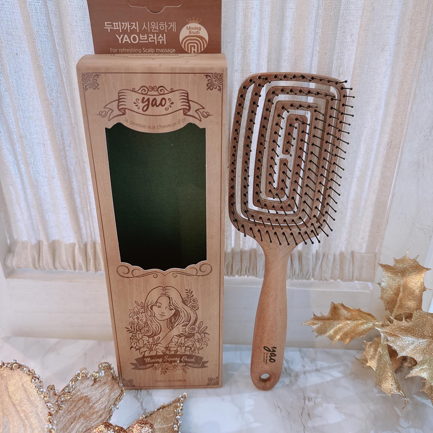 ウッドスクエアヘアブラシ/yao/ヘアブラシを使ったクチコミ（3枚目）