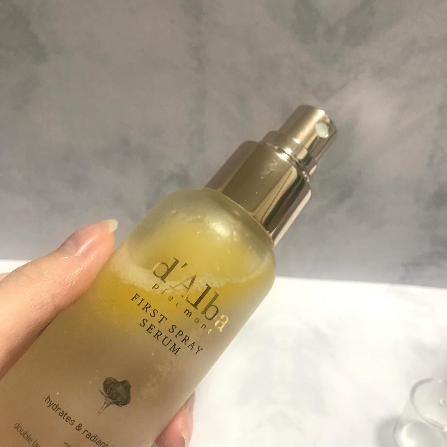 ダルバ ホワイトトリュフファーストスプレーセラム/ダルバ/ミスト状化粧水を使ったクチコミ(3枚目)