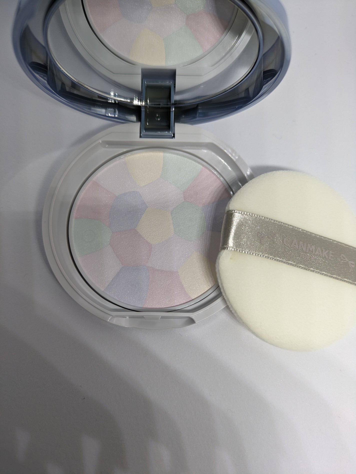 イルミネイティングフィニッシュパウダー ~Abloom~/キャンメイク/プレストパウダーを使ったクチコミ(1枚目)